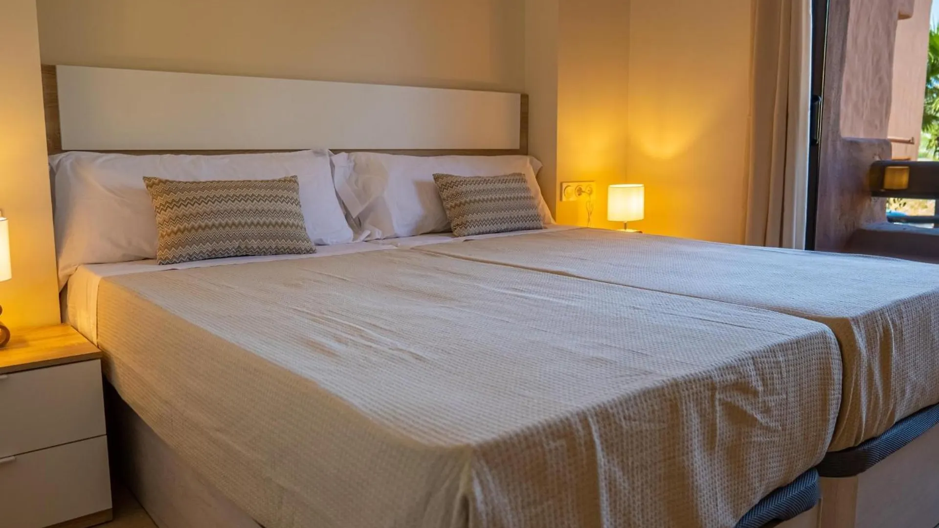 Suitur Apartamento Duquesa Playa Piscina Manilva